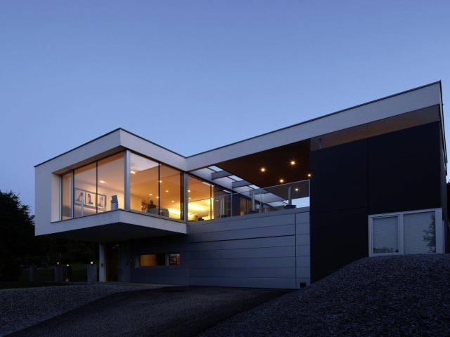 Einzigartiges Architektenhaus auf großem Grundstück