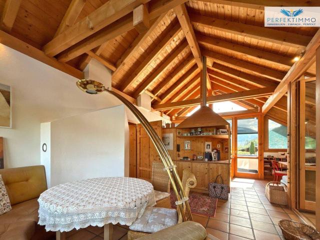 Einzigartiges Architektenhaus in traumhafter Hanglage