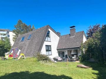 Einzigartiges Architektenhaus in beliebter Lage von Idar