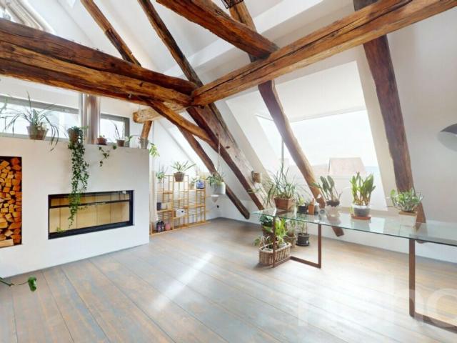 Einzigartiges Bijou mit modernem Wohnkomfort und grosser Terrasse