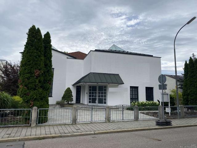 Einzigartiges Gebäude in Ingolstadt zu vermieten!