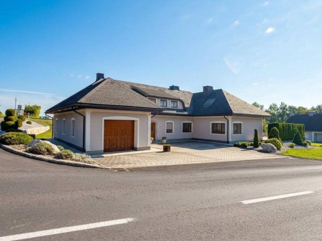 Einzigartiges Traumhaus mit großem Grundstück in Niederneukirchen!