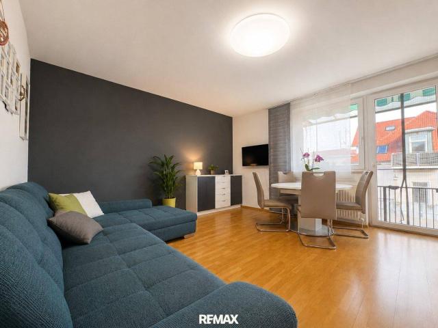 Einzige Wohnung im obersten Stockwerk! Südbalkon & Tiefgaragenplatz in Graz