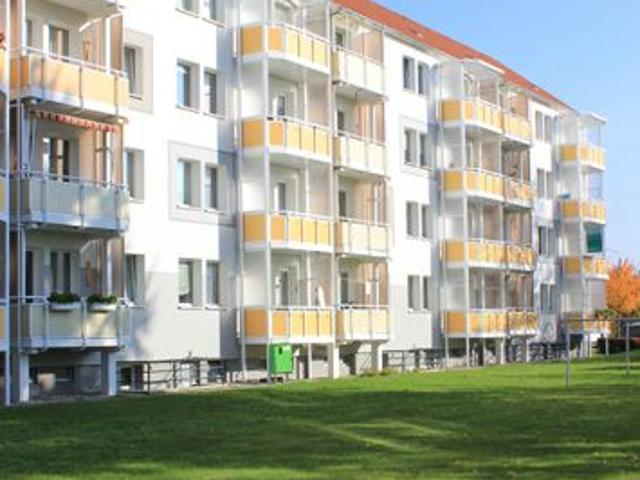 Einzug ab 01.02.2027 möglich. Kurze Wege – Supermarkt und Bushaltestelle nur 200 Meter entfernt!