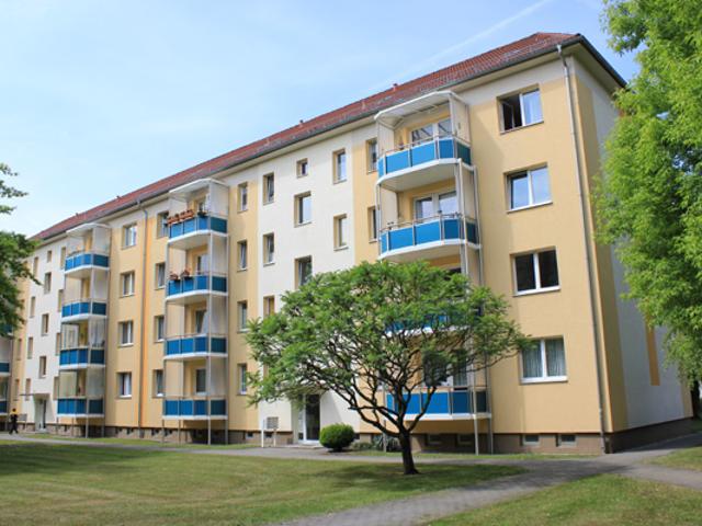 Einzug ab 01.11.2026 möglich 2 Raumwohnung im EG