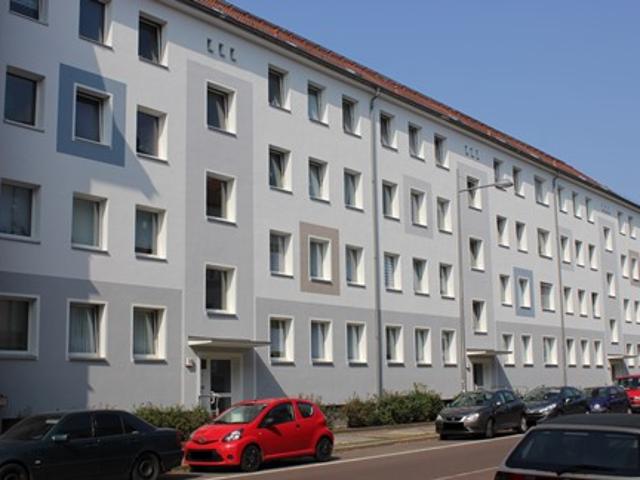 Einzug ab 15.12.2026 möglich. Freizeit genießen im Clara Zetkin Park!