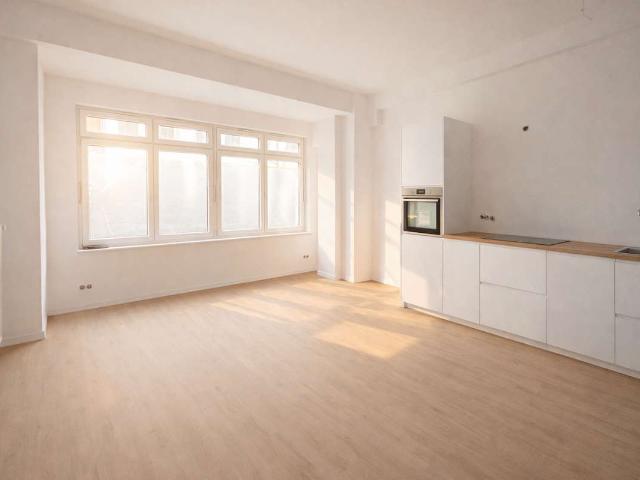 Einzug ab 1.11 möglich | EG helles 1 Zimmer Apartment mit Schlafnische in Charlottenburg