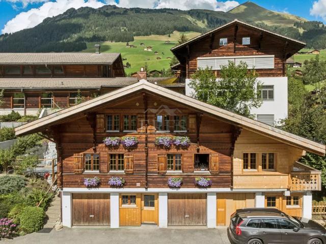Ein Chalet im Herzen von Lauenen – wo die Zeit stillzustehen scheint