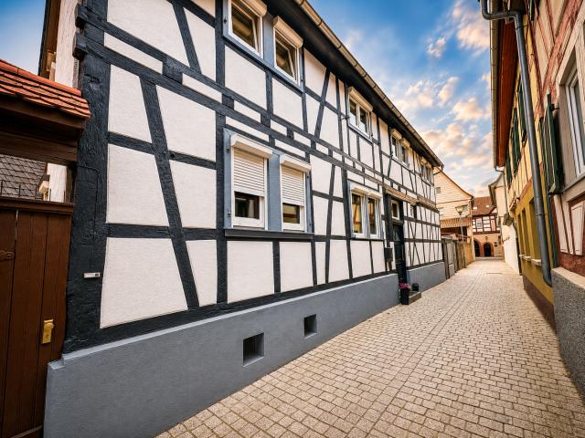 Ein Altstadthaus, das überrascht. Stilvoll saniert. Mit geschütztem Innenhof