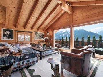 Ein Chalet mit fünf Schlafzimmern, eingebettet im charmanten Dorf Médières