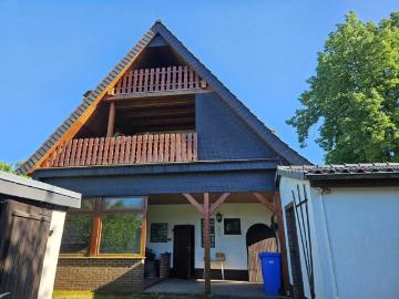 Ein bis Zweifamilienhaus in ruhiger und dennoch zentraler Lage von Schwanewede im OT Neuenkirchen