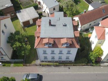 Ein bzw. Mehrfamilienhaus mit Garage in Böhlen sofort verfügbar