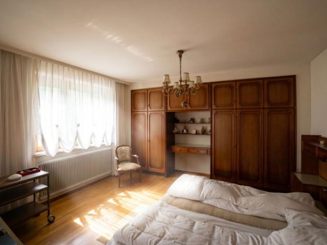 Ein bzw. Zweifamilienhaus in begehrter Grünruhelage am Wienerwald – Sanierungsobjekt mit Potenzial