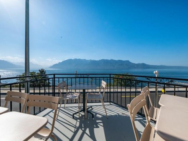 Ein Dorfhaus mit Charakter und Blick auf den See