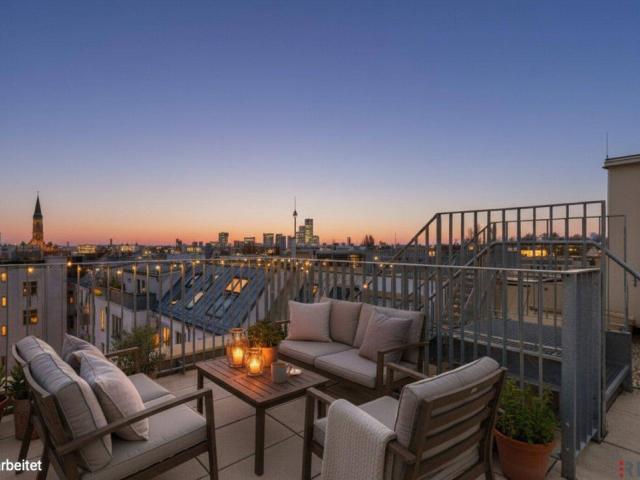 Ein Fernblicke der begeistert | ERSTBEZUG mit DACHTERRASSE | DG Maisonette Nähe Alte Donau | Teils hofseitig | Fernwärme | TG Stellplatz optional | Ideal für Anleger oder Eigennutzer | Nachhaltiges Projekt