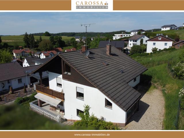 Ein Haus, viele Möglichkeiten – Ihr neues Zuhause mit Ausbaupotenzial in Bayerbach in ruhiger Lage!