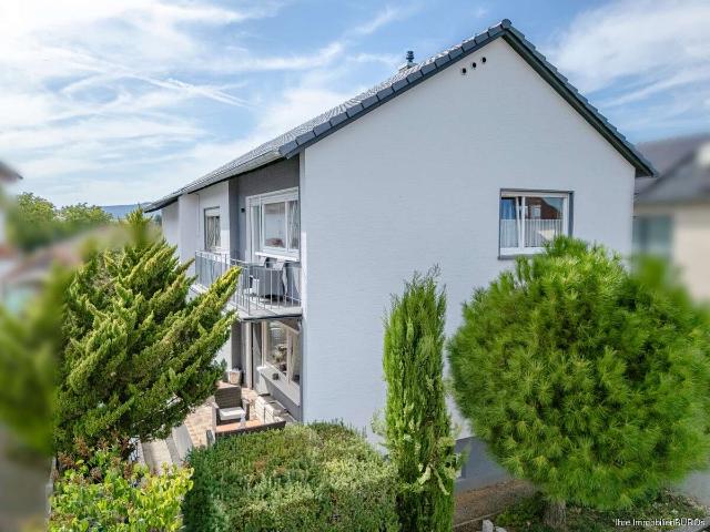 Ein Haus – viele Möglichkeiten: Zweifamilienhaus für Generationen, Eigennutzer & Kapitalanleger