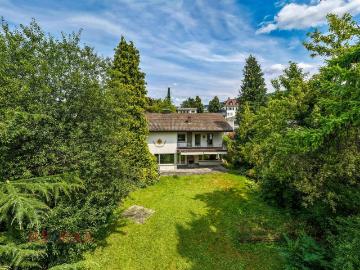 Haus for sale in 6900 - Garten, Parkplatz