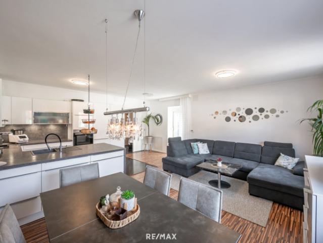 Reserviert! Ein Haus zum Leben: 110m2 Nähe Gänserndorf barrierefrei inkl. Terrasse, Partykeller, Carport etc. Etc