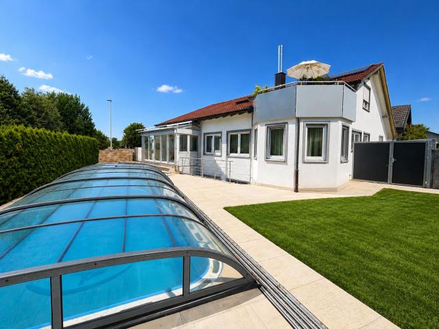 Ein Haus zum Staunen – Pool, Platz und pure Lebensqualität! Mehrgenerationen möglich!