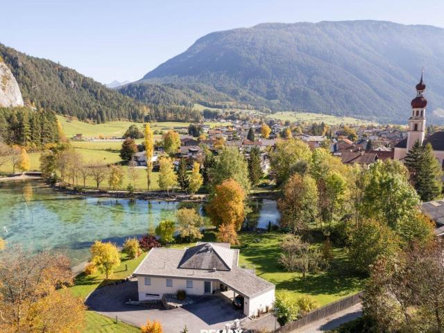 Ein Haus am See das besondere Juwel in ruhiger Bestlage