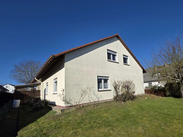 Ein Haus, das sich Ihrem Leben anpasst. Heute mit Kindern einziehen morgen einen Teil vermieten