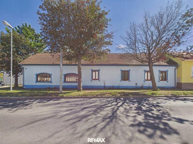 EIN HAUS FÜR VISIONÄRE Wohnen, Arbeiten und Neues schaffen in Winden am See