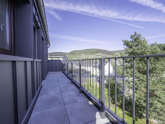 Ein Haus mit Aussicht – DG Wohnung mit Panorama Burgblick, klimatisiert