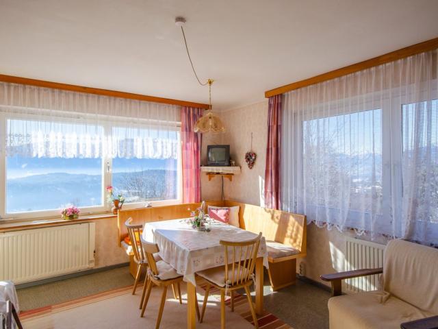 Ein Ort, an dem Möglichkeiten Wohnen Panorama Liegenschaft mit Blick auf den Millstätter See!