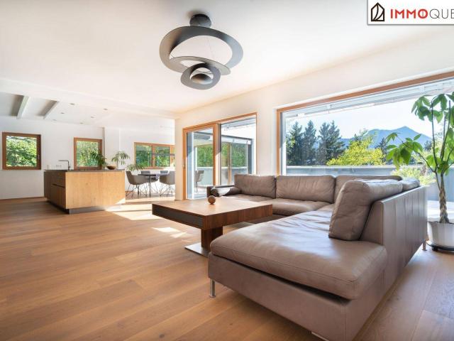 Ein Ort für Anspruchsvolle – Wohnen über dem Mondsee! Terrassenwohnung der Extraklasse mit Südwestblick, Panoramaflair und luxuriöser Ausstattung