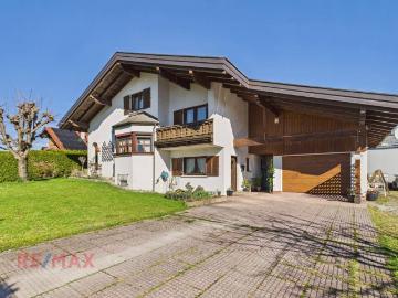 Haus zum Verkauf in 6842 - Garten, Keller