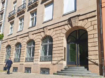 Scheunenviertel - Büroraum, Parkplatz