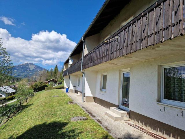 Ein /Mehrfamilienhaus mit Entwicklungspotential in sehr schöner sonniger Aussichtslage