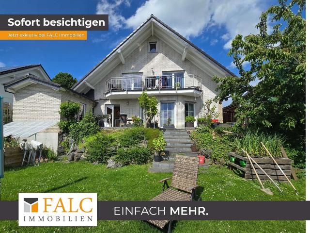 Ein schönes, großes Haus im Blumenviertels in Nümbrecht