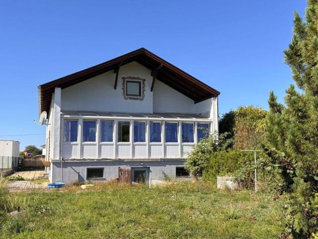 Ein Stück Landliebe Wohnen im Grünen – Einfamilienhaus mit 2.967 m² Grund, Wald, Brunnen & Wintergarten