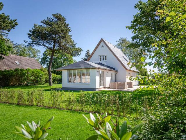 Ein Stück Sylt für sich – freistehendes Einzelhaus auf weitläufigem Grundstück