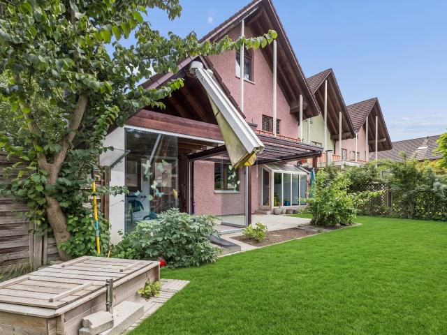 Ein Paradies für Kinder 238 m² Familienglück mit eigenem Garten
