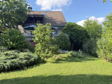 „Ein Rückzugsort am Lainzer Tiergarten – Liegenschaft mit Charakter, Substanz und seltenem Entwicklungsspielraum“ | ZELLMANN IMMOBILIEN