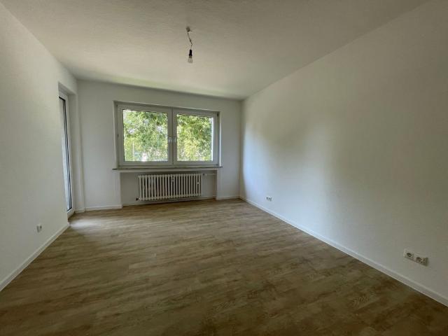 Ein toller Wohn t raum*modernisierte Wohnung mit Balkon
