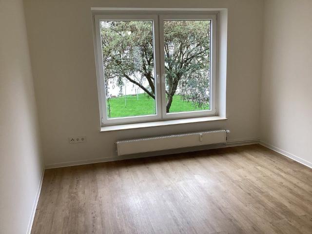 Ein tolles Wohngefühl: praktische 2 Zimmer Erdgeschoss Wohnung inmitten der Altstadt, sofort anmietbar!