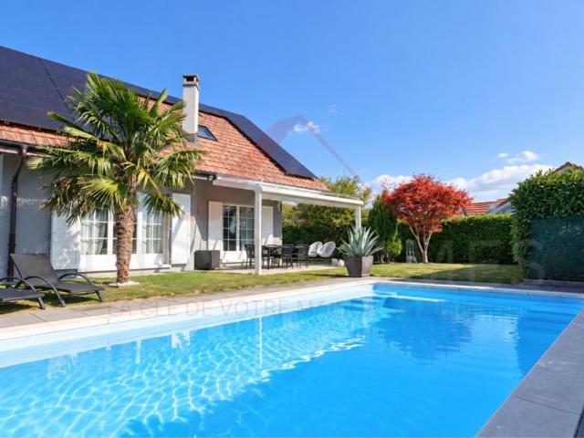 Ein Urlaubsgefühl zu Hause – renovierte Villa mit 5,5 Zimmern und Schwimmbad und Photovoltaik