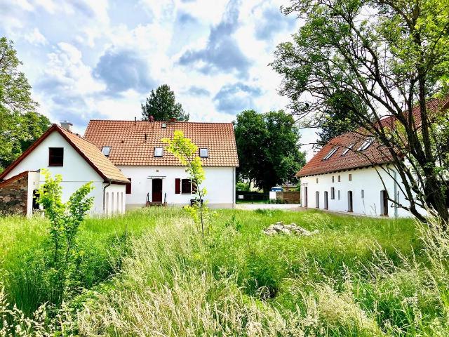 Ein zauberhaftes Ensemble auf dem Land!