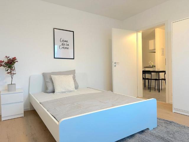 Ein Zimmer frei in moderner 5er WG in Frankfurt Sossenheim Robert Dissmann Straße 8