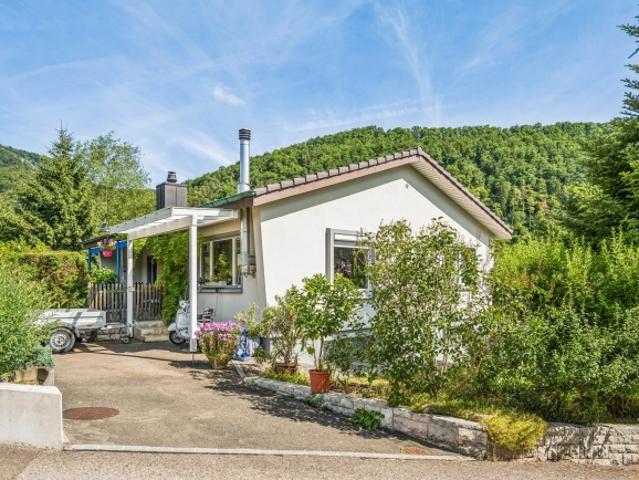 Ein Zuhause zum Ankommen freistehendes Einfamilienhaus mit Garten