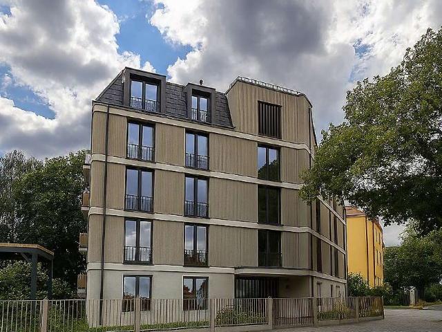 Ein Zuhause zum Genießen: Hochwertige 3 Raumwohnung mit viel Licht und Komfort