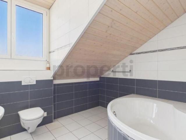Ein Zuhause zum Wohlfühlen 6.5 Zimmer Doppeleinfamilienhaus in Oftringen