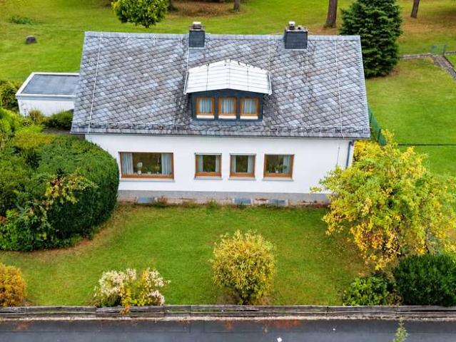 Ein Zuhause zum Wohlfühlen – Einfamilienhaus mit Garage in direkter Lage zum Schulzentrum