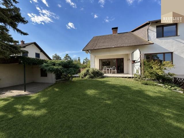 Ein Zuhause zum Wohlfühlen Lichtdurchflutetes Einfamilienhaus mit Pool, Sauna und Garage!