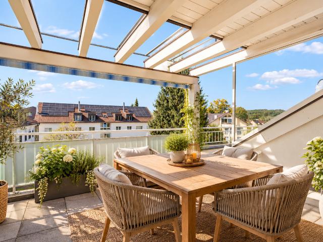 Ein Zuhause zum Verlieben – charmante Dachwohnung mit Sichtbalken