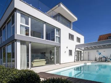 Ein Zuhause zum Verlieben Pool, Design und fantastische Aussicht